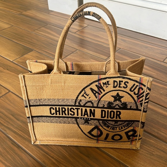 Authentic medium dior tote - Picture 1 of 7